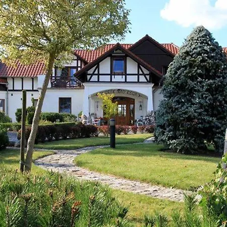 Dworek Nad Rega Отель 3*