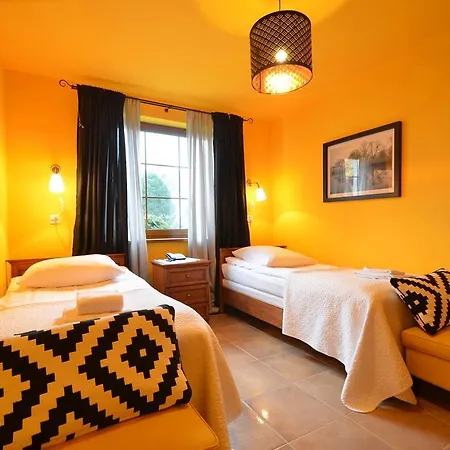 Dworek Nad Rega Otel 3*