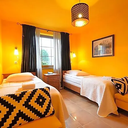 Dworek Nad Rega Otel 3*