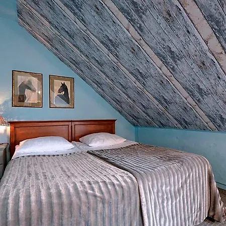 Dworek Nad Rega Otel
