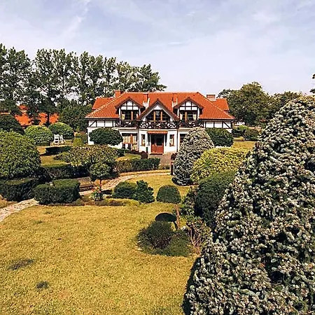 Dworek Nad Rega Otel Trzebiatow nad Rega