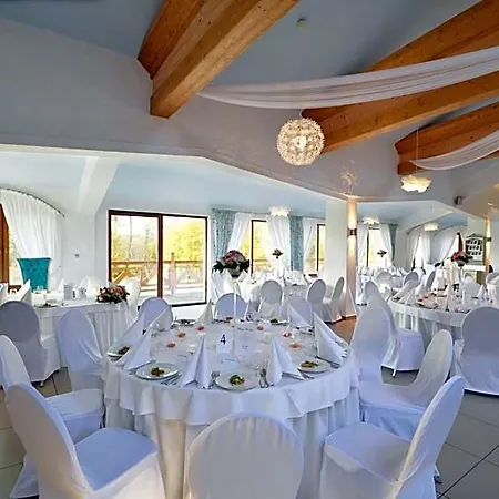 Dworek Nad Rega Otel