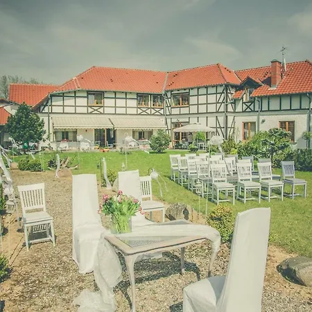 Отель Dworek Nad Rega