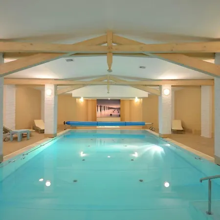 Отель Dworek Nad Rega Trzebiatow nad Rega